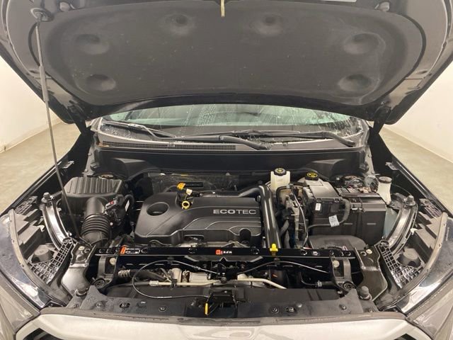 Used 2022 GMC Terrain SLE w/ Driver Convenience Package image 29