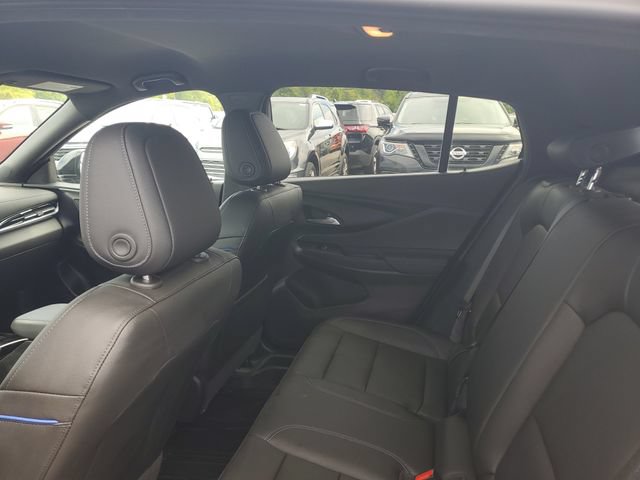 Used 2025 Buick Envista Sport Touring w/ Convenience I Package FWD image 8