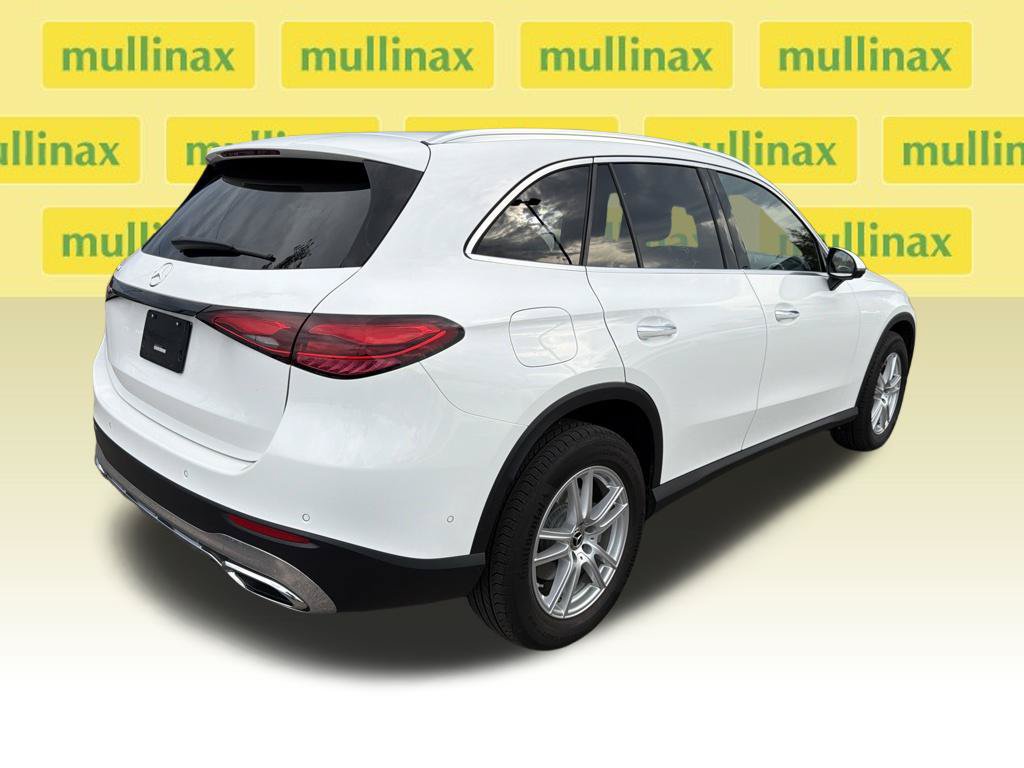 Used 2025 Mercedes-Benz GLC 300 image 10