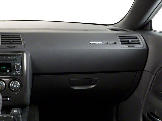 Used 2013 Dodge Challenger SXT RWD image 20