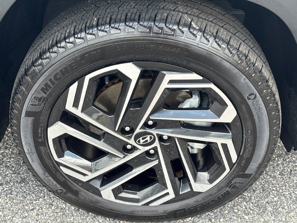 Certified 2026 Hyundai Tucson Limited AWD/4WD image 14
