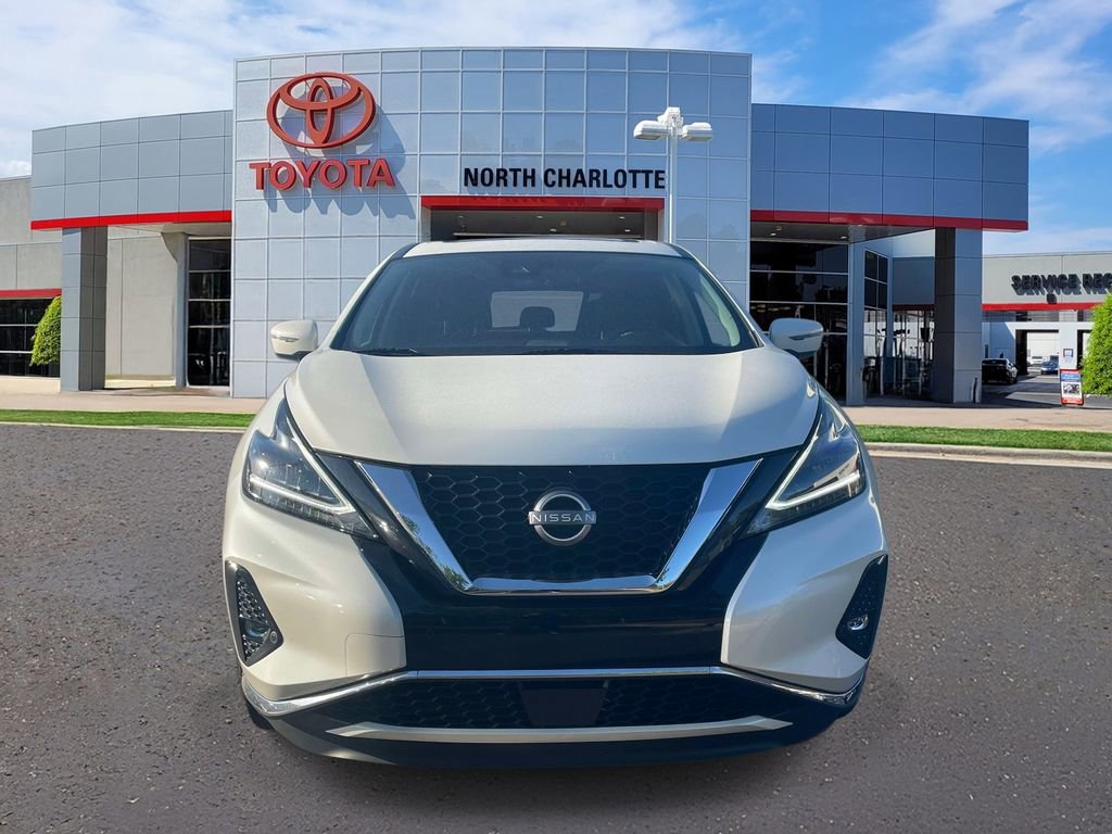 Used 2023 Nissan Murano SL w/ SL Moonroof Package FWD image 3