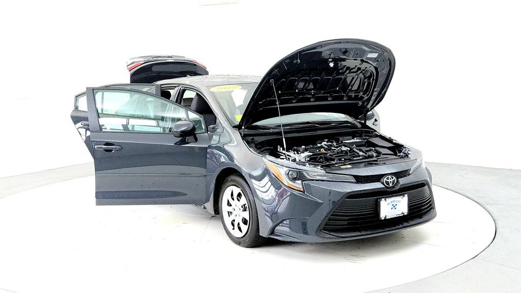Certified 2025 Toyota Corolla LE w/ Convenience Package FWD image 9