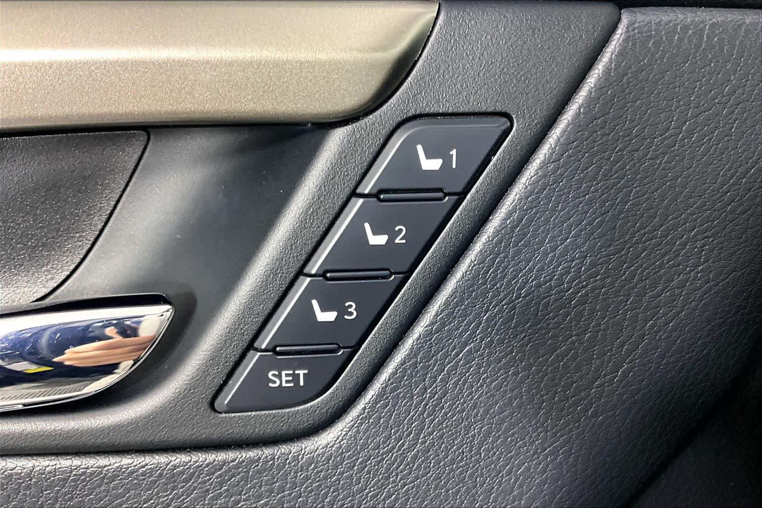 Used 2021 Lexus RX 350 FWD w/ Premium Package image 34