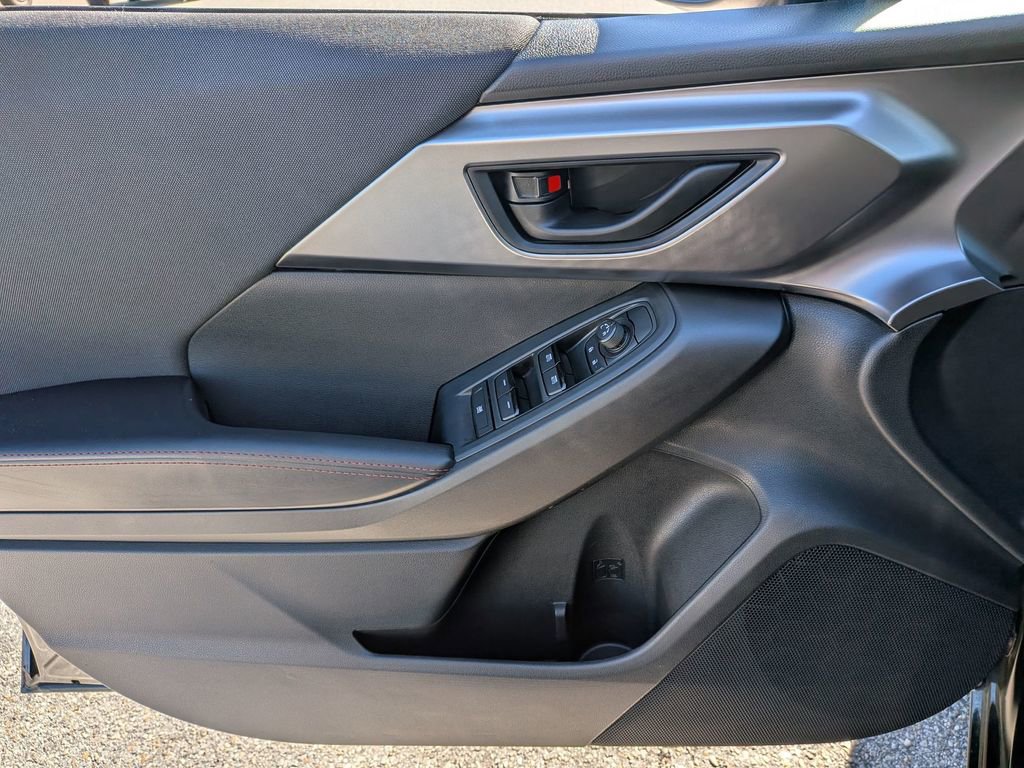 Used 2025 Subaru Impreza 2.0i Sport image 13