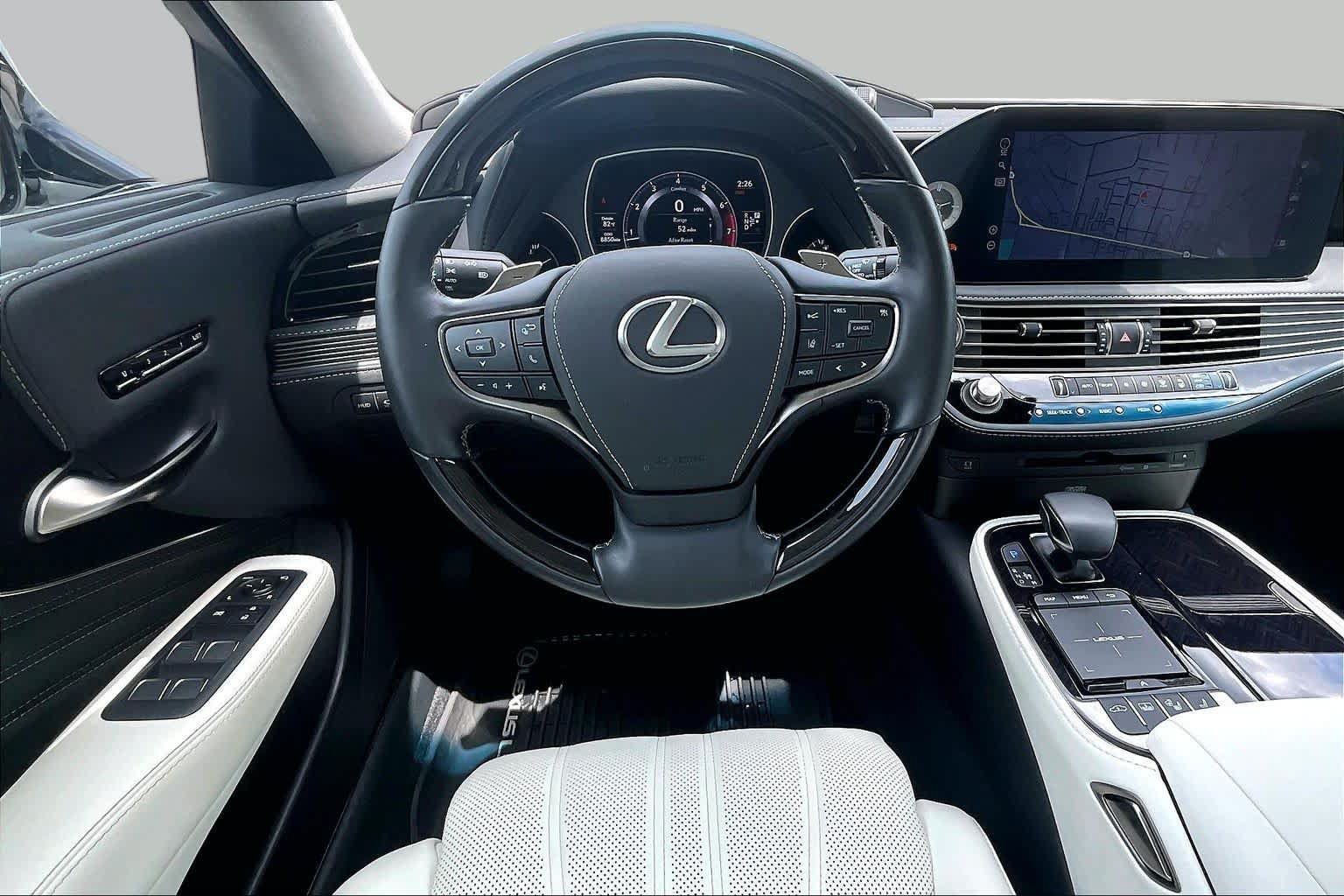 Used 2022 Lexus LS 500 w/ Interior Upgrade Package RWD image 6