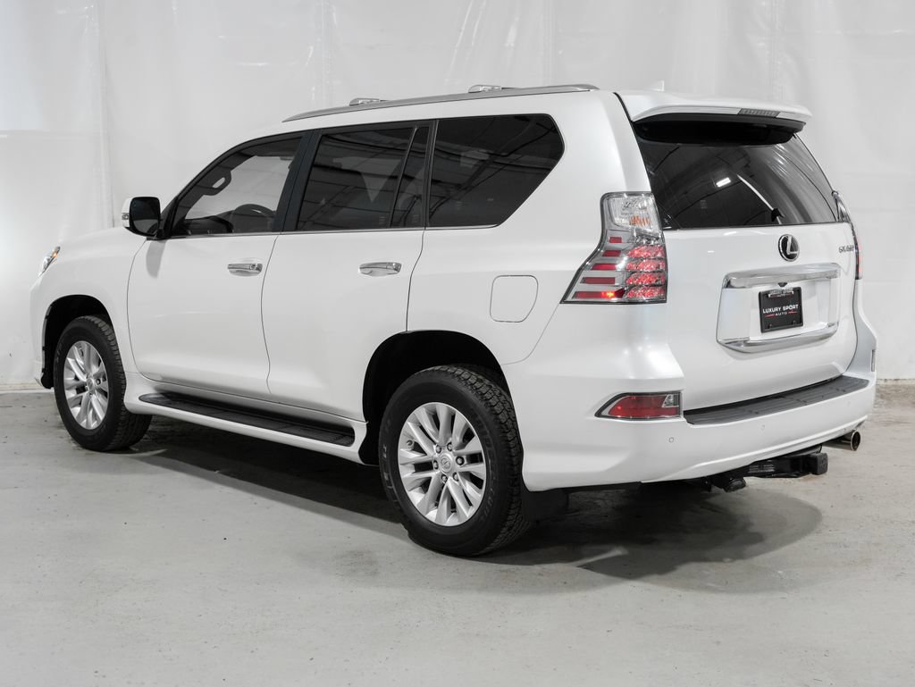 Used 2023 Lexus GX 460 Premium w/ Premium Plus Package AWD/4WD image 3