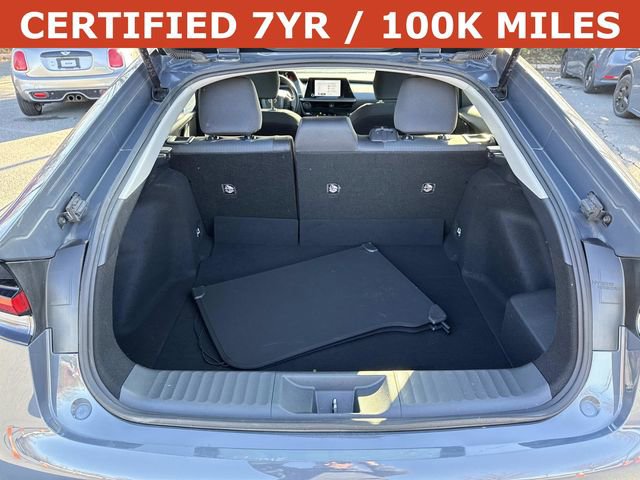 Used 2024 Toyota Prius LE image 12