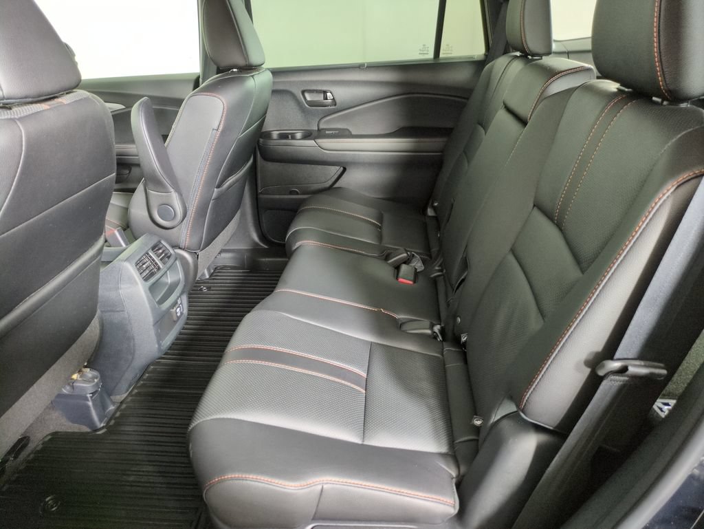 Certified 2023 Honda Passport TrailSport image 29