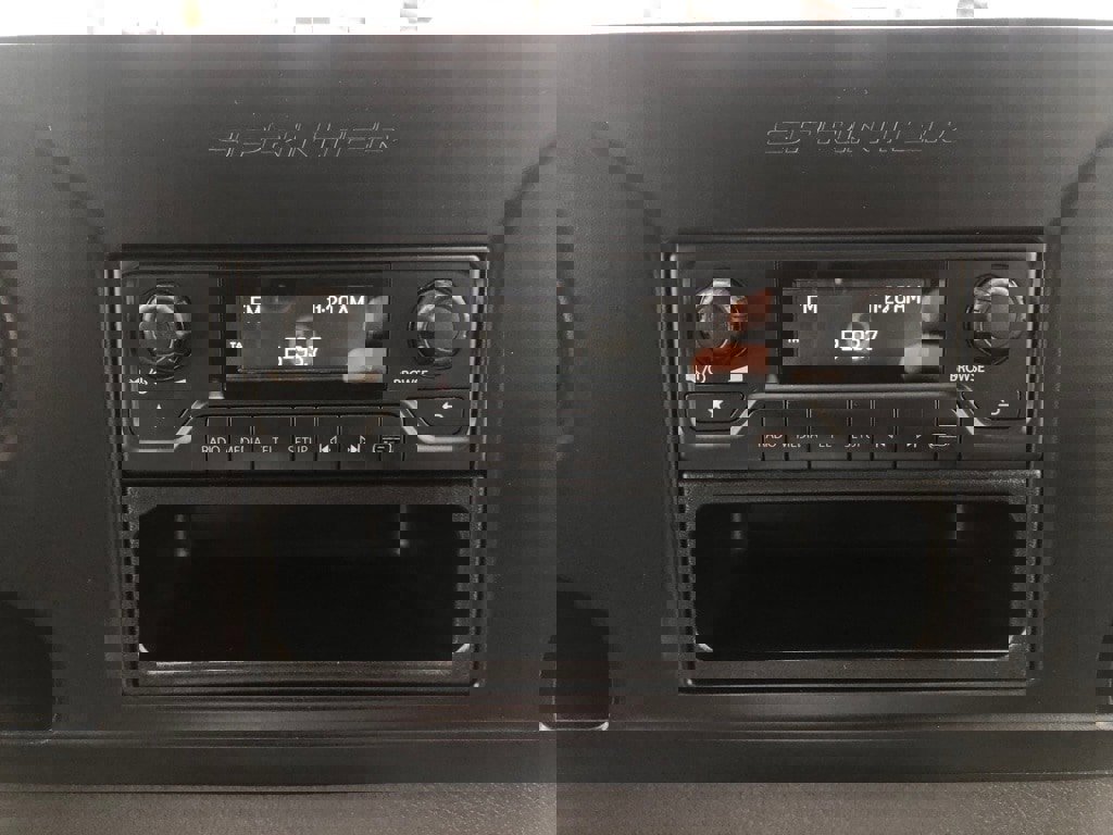 Used 2019 Freightliner Sprinter 2500 w/ Driver Convenience Package image 24