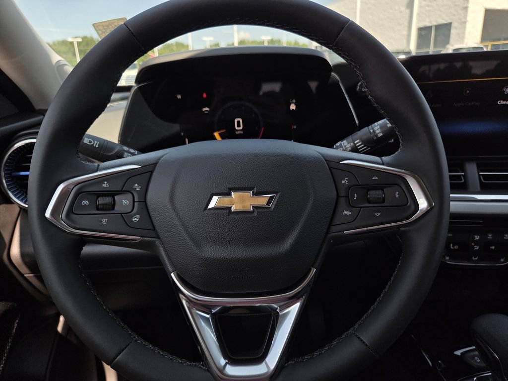 New 2026 Chevrolet Trax LT w/ Driver Confidence Package FWD image 22