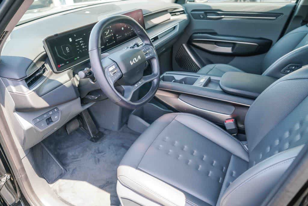 Certified 2024 Kia EV9 Wind AWD/4WD image 16