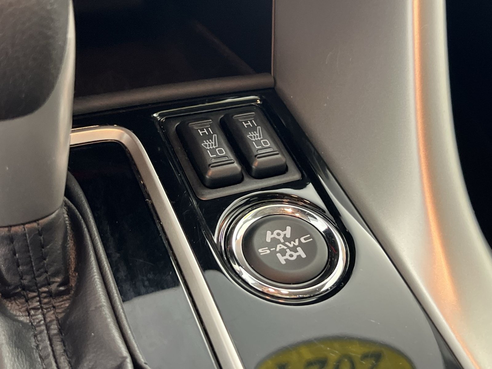 Used 2024 Mitsubishi Eclipse Cross AWD image 33