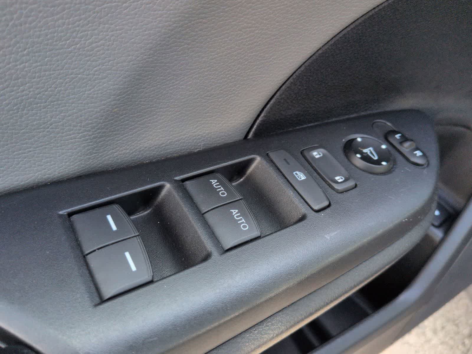 Used 2018 Honda Civic Touring image 17