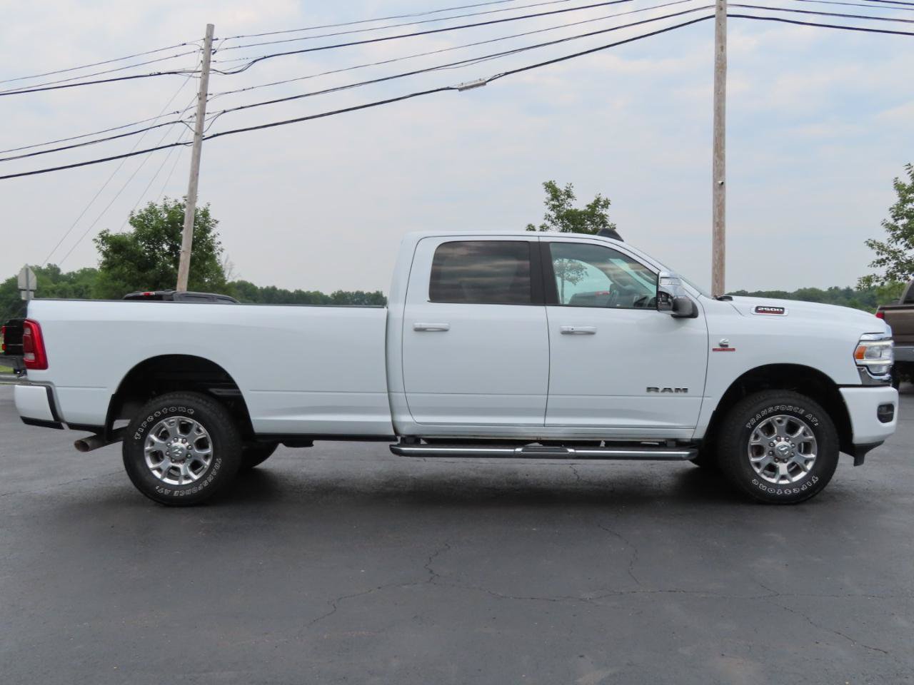 Used 2024 RAM 2500 Laramie AWD/4WD image 7