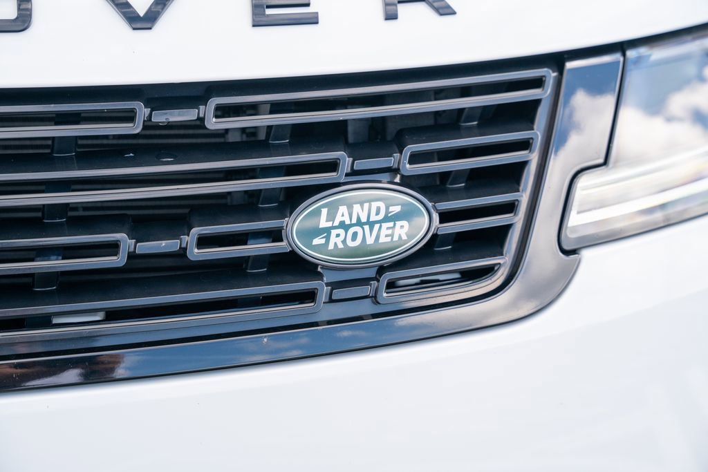Used 2025 Land Rover Range Rover Sport Dynamic SE AWD/4WD image 7