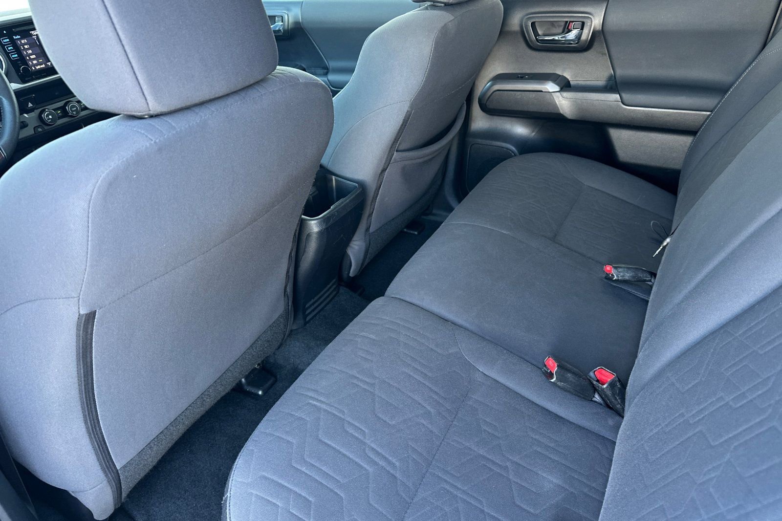 Used 2019 Toyota Tacoma TRD Sport w/ Technology Package image 13