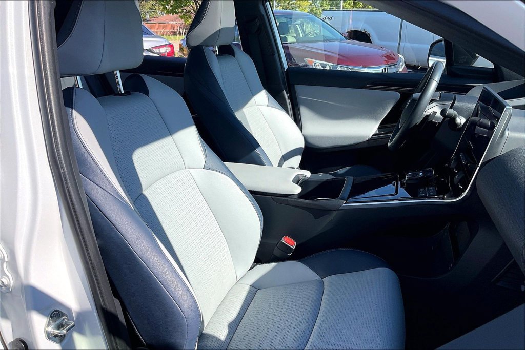 Certified 2023 Subaru Solterra AWD image 8