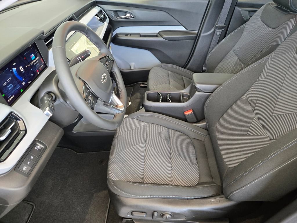 New 2027 Chevrolet Bolt LT w/ Comfort Package image 6