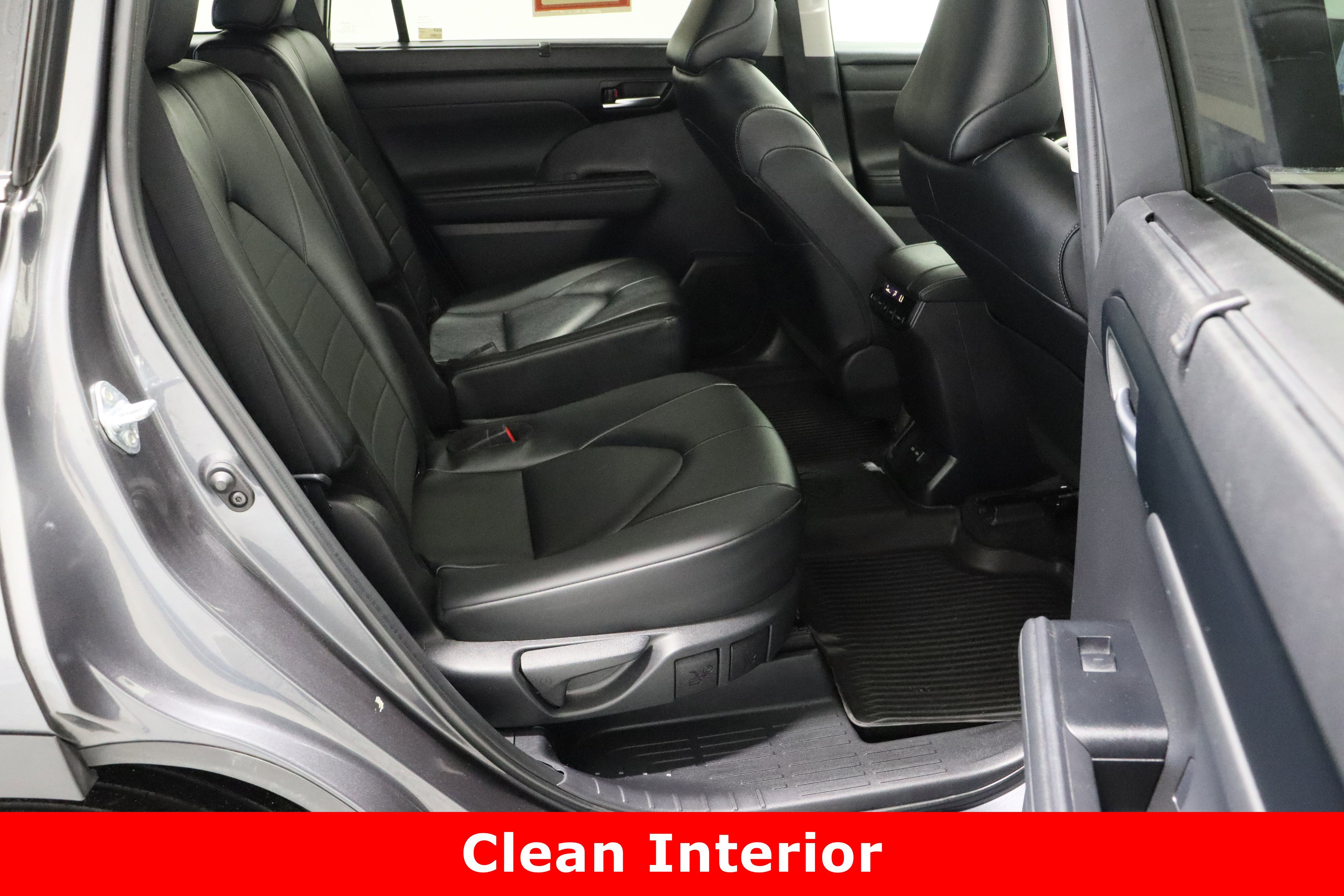 Certified 2025 Toyota Highlander XLE image 38