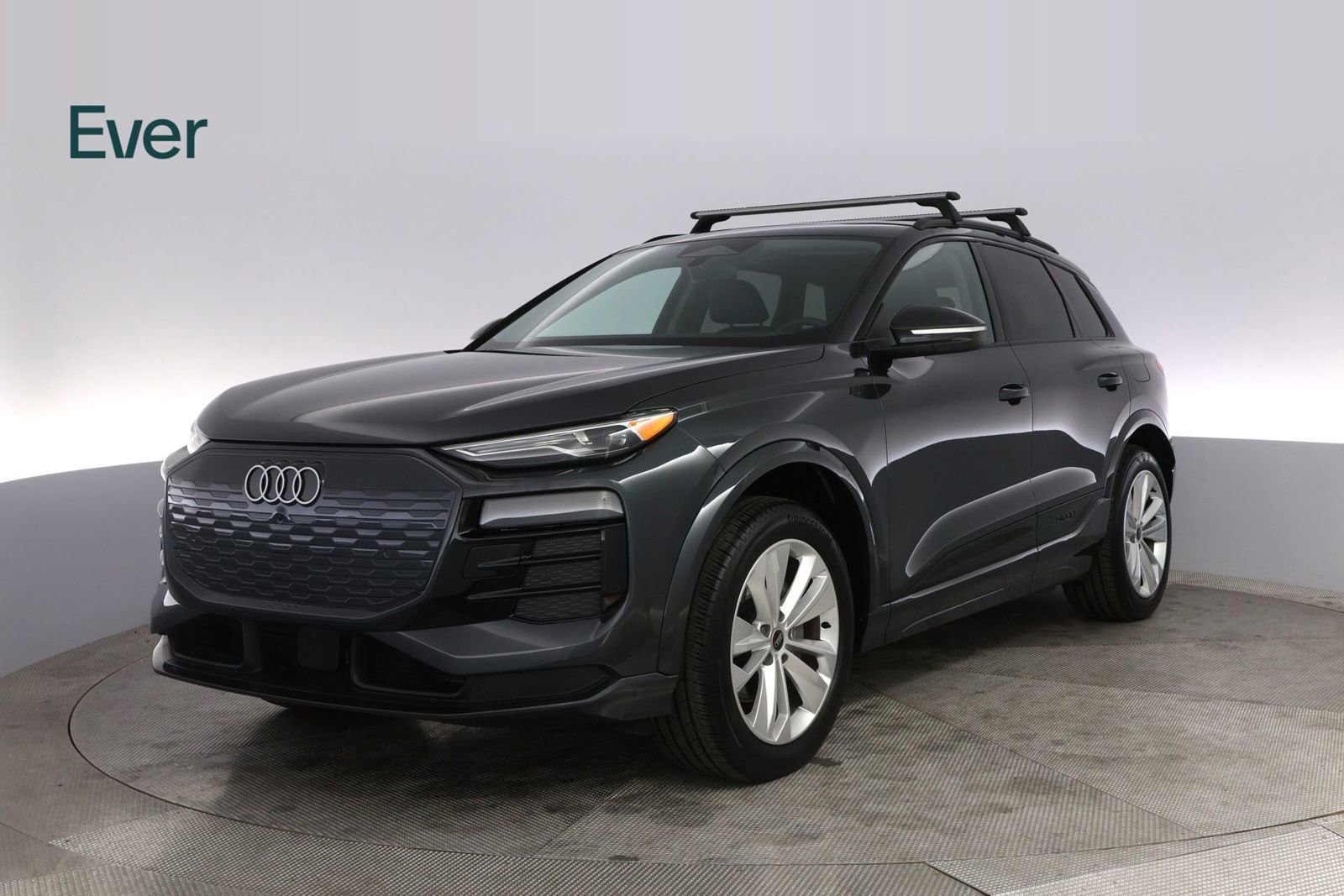 Used 2025 Audi Q6 e-tron Premium w/ Convenience Package image 2