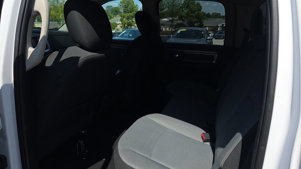 Used 2021 RAM 1500 Classic SLT AWD/4WD image 24