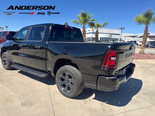 New 2026 RAM 1500 Express AWD/4WD image 3