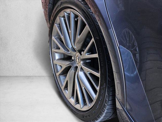 Used 2016 Lexus IS 200t image 6