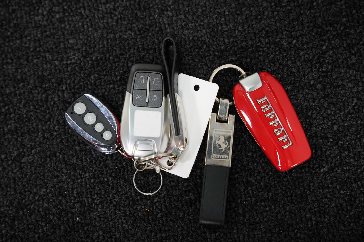 Used 2020 Ferrari 488 Pista Spider image 98