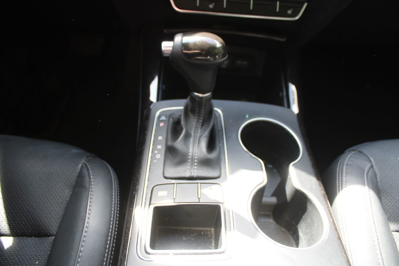 Used 2016 Kia Sorento EX image 32