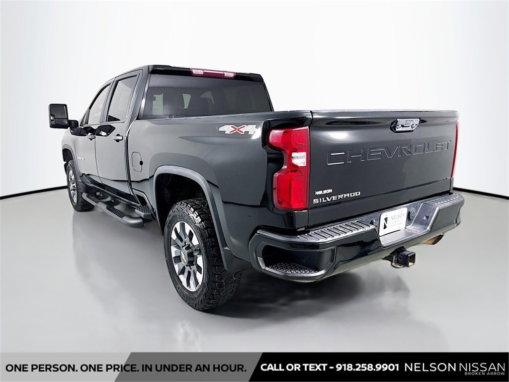 Used 2021 Chevrolet Silverado 2500 Custom w/ Custom Value Package image 7