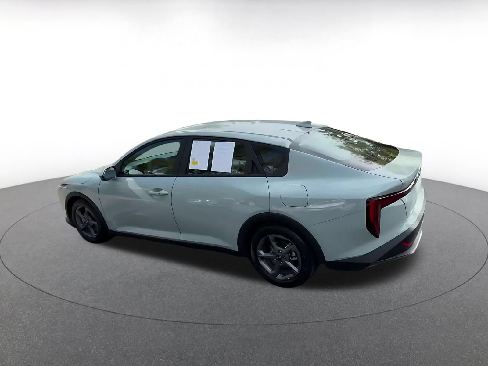 Used 2026 Kia K4 FWD image 9