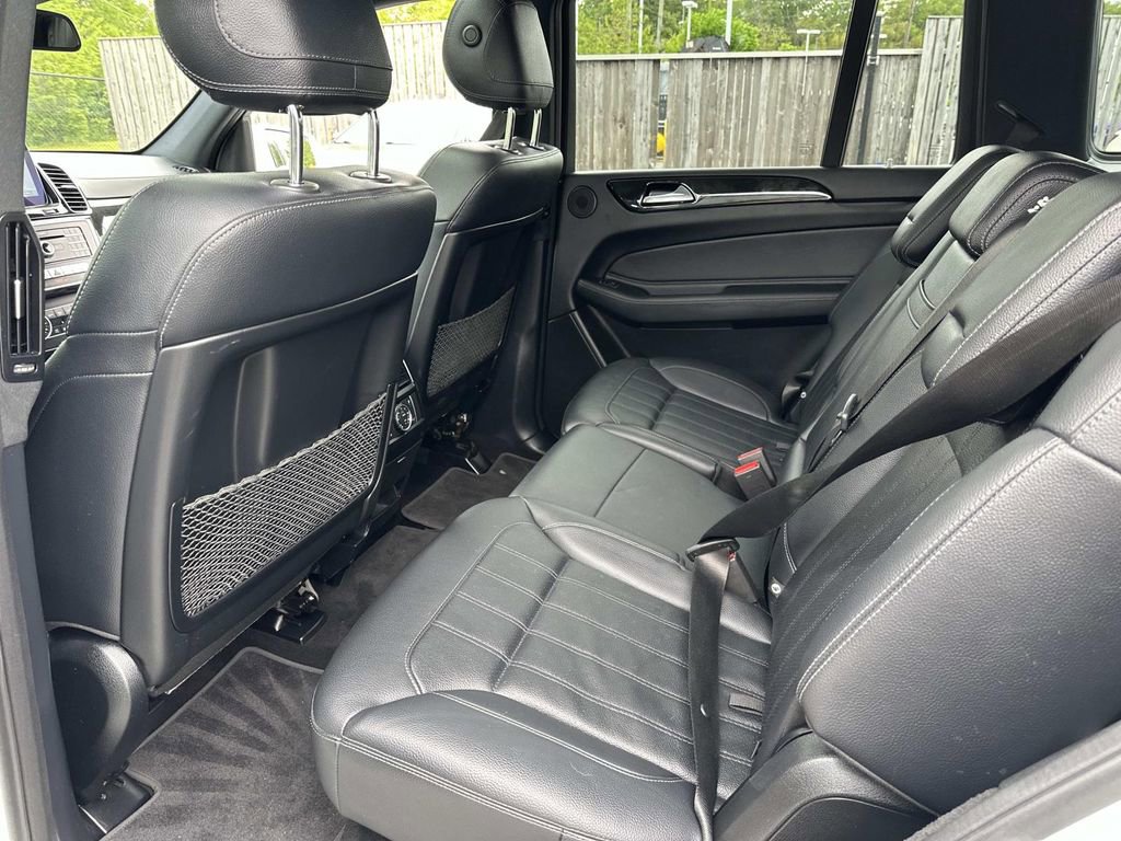 Used 2017 Mercedes-Benz GLS 450 4MATIC image 29