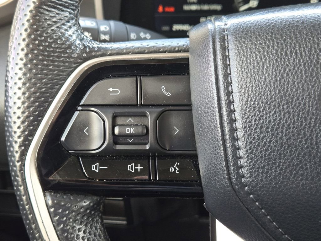 Used 2024 Toyota Tundra Limited image 30