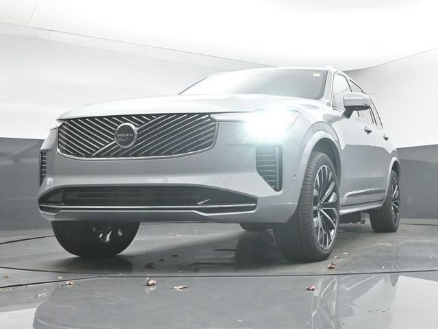 New 2026 Volvo XC90 B6 Plus w/ Protection Package Premier image 40