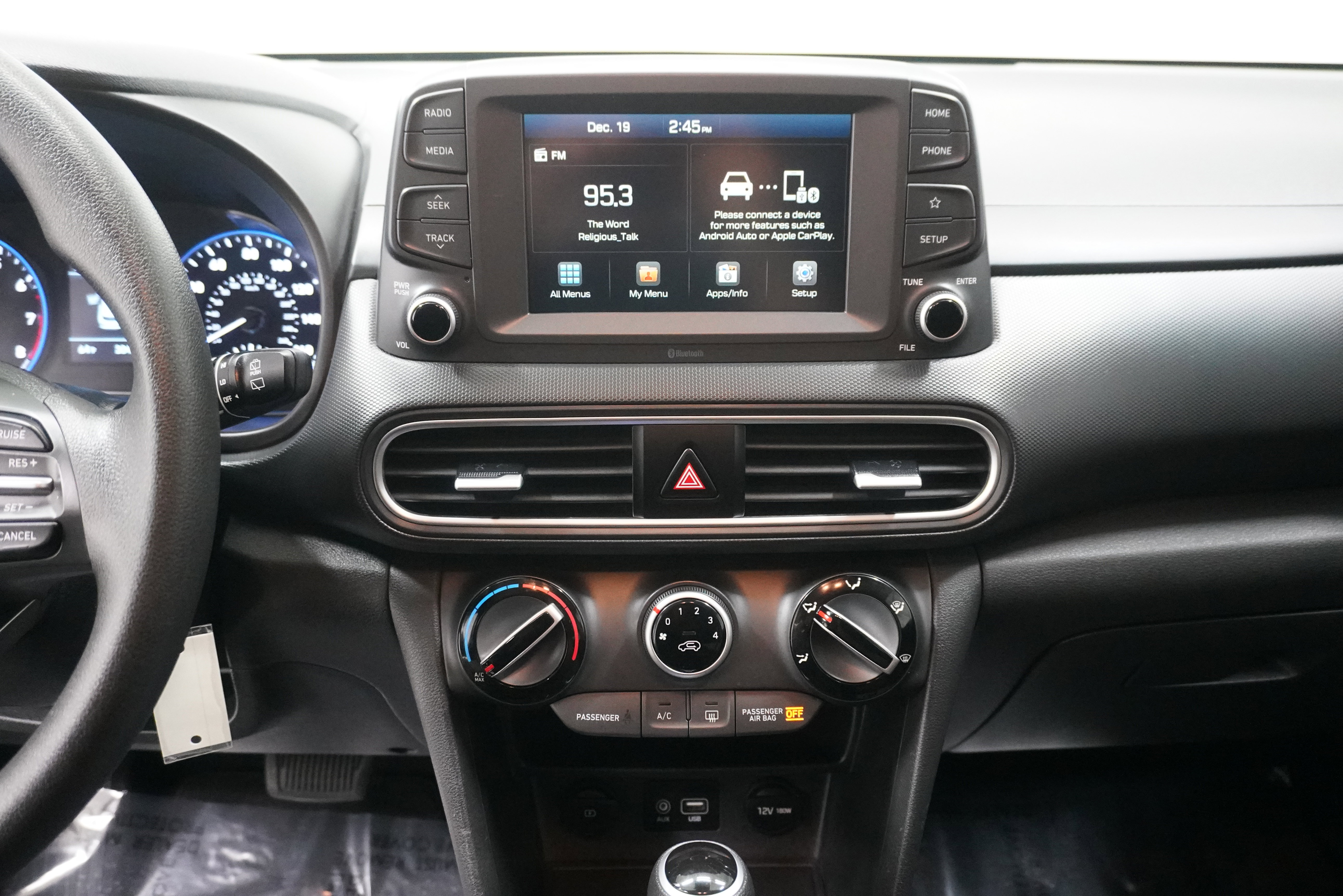 Used 2021 Hyundai Kona SE w/ Cargo Package image 17