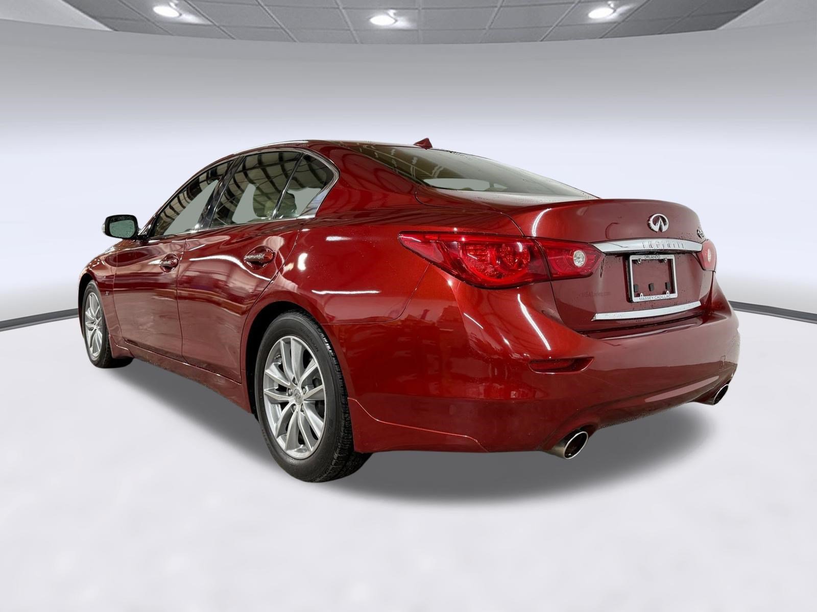 Used 2015 INFINITI Q50 Premium w/ Navigation Package RWD image 2
