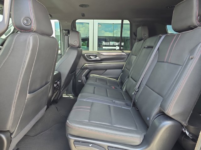 Certified 2024 Chevrolet Suburban RST RWD image 16