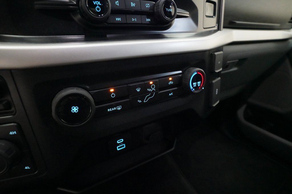 Used 2022 Ford F150 XLT w/ Trailer Tow Package image 19