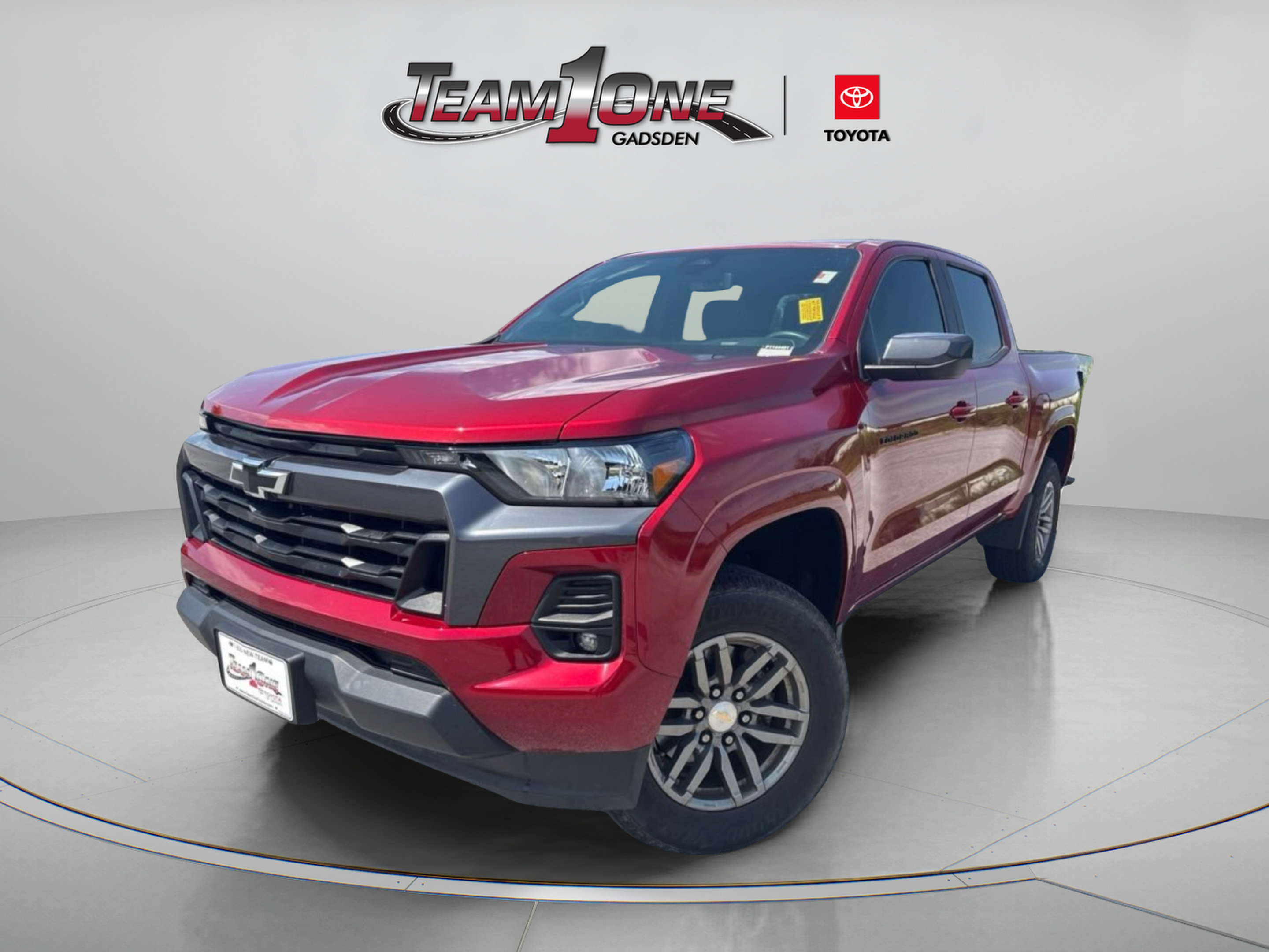 Used 2023 Chevrolet Colorado LT w/ LT Convenience Package II RWD image 4