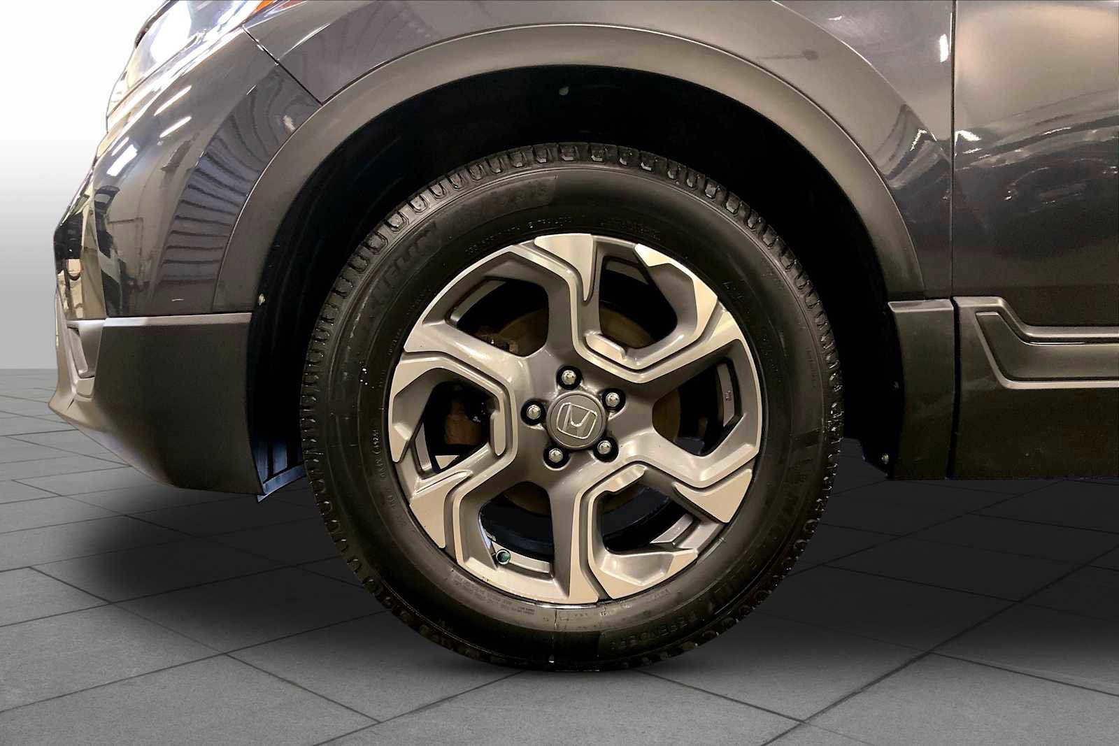 Used 2018 Honda CR-V EX image 11