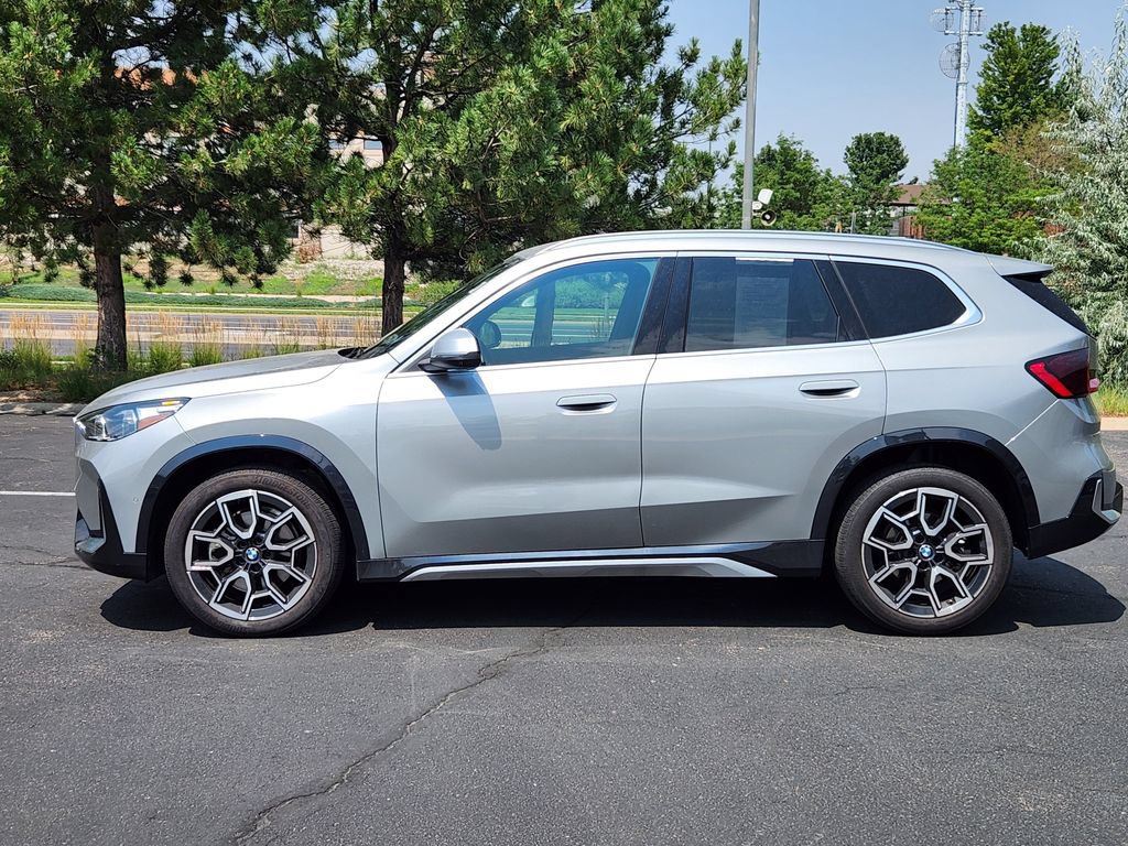 Used 2023 BMW X1 xDrive28i w/ Premium Package AWD/4WD image 2
