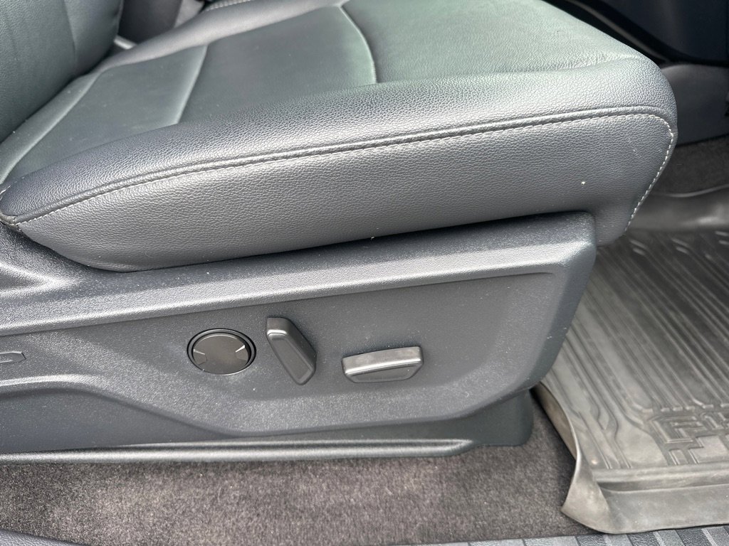 Used 2022 Ford F150 XLT w/ Equipment Group 302A High image 26