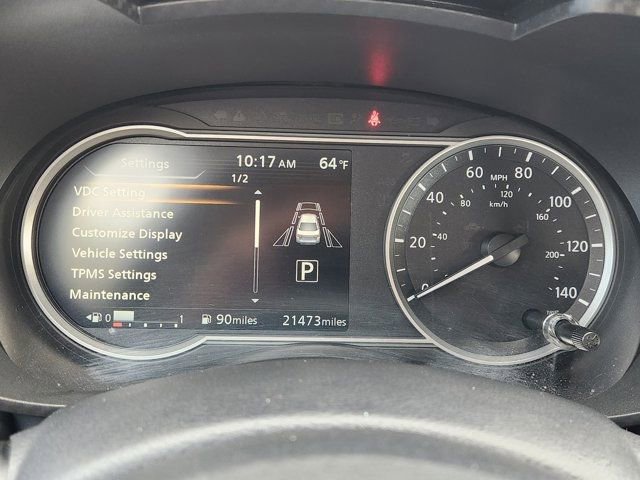Used 2024 Nissan Versa SR image 7