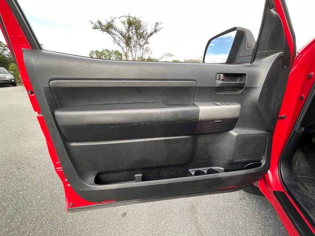 Used 2013 Toyota Tundra 4x4 Regular Cab Long Bed w/ SR5 Pkg image 10