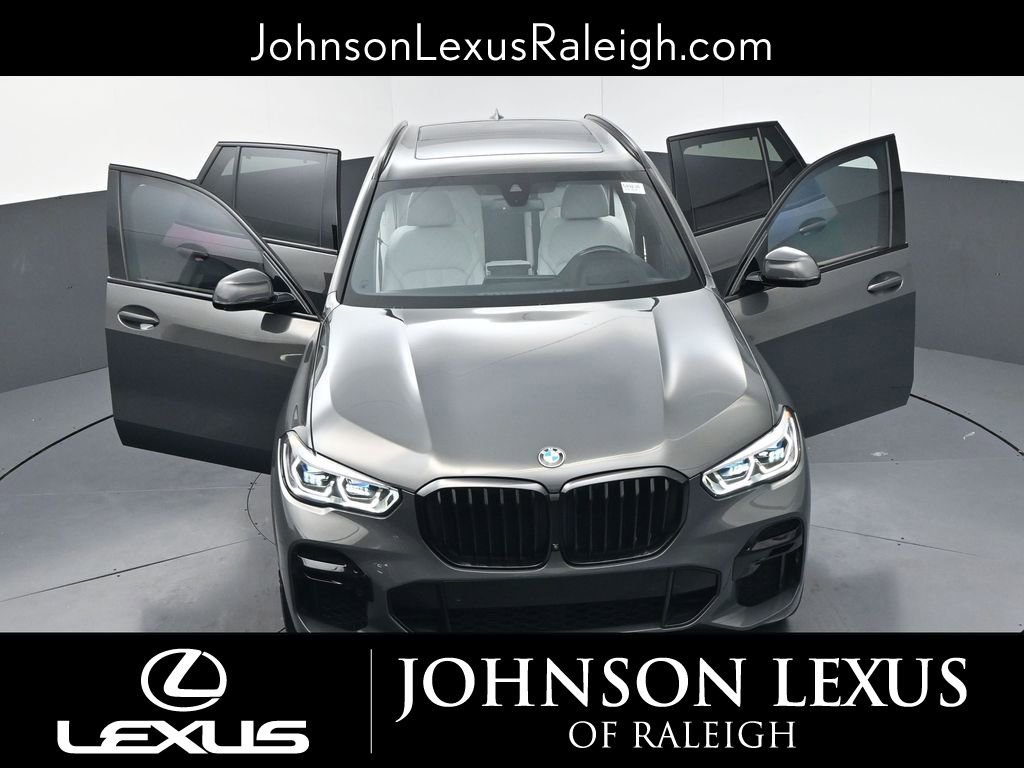 Used 2023 BMW X5 M50i w/ Executive Package AWD/4WD image 34