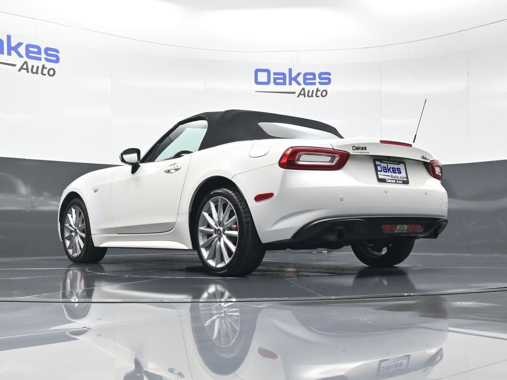 Used 2019 FIAT 124 Spider Lusso w/ Convenience Group image 34