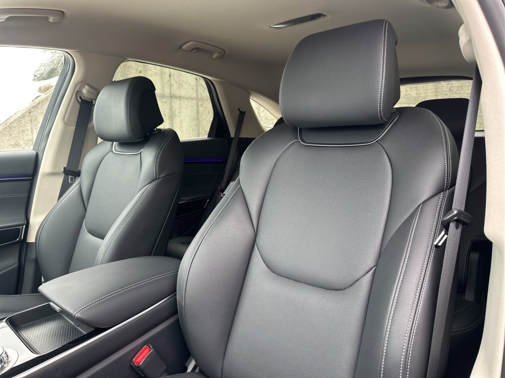 Used 2026 Genesis GV70 2.5T image 15