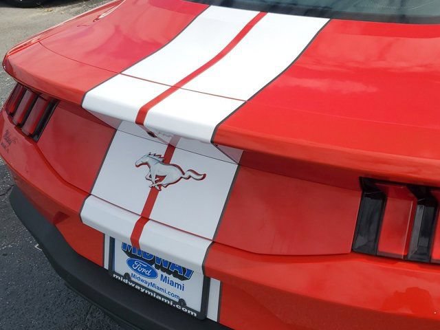 Certified 2024 Ford Mustang Coupe RWD image 8