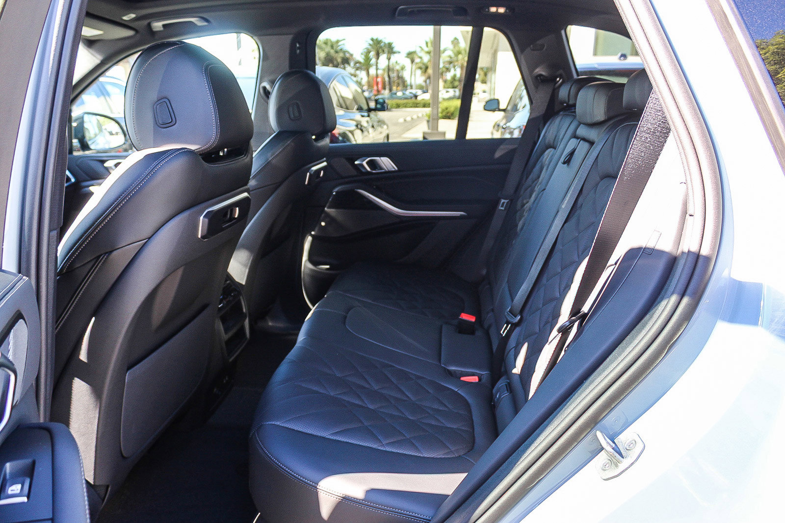 New 2026 BMW X5 sDrive40i w/ M Sport Package image 18